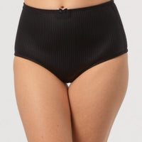 Ava & Audrey Jacqueline Smoothing Full Brief with Lace - Black