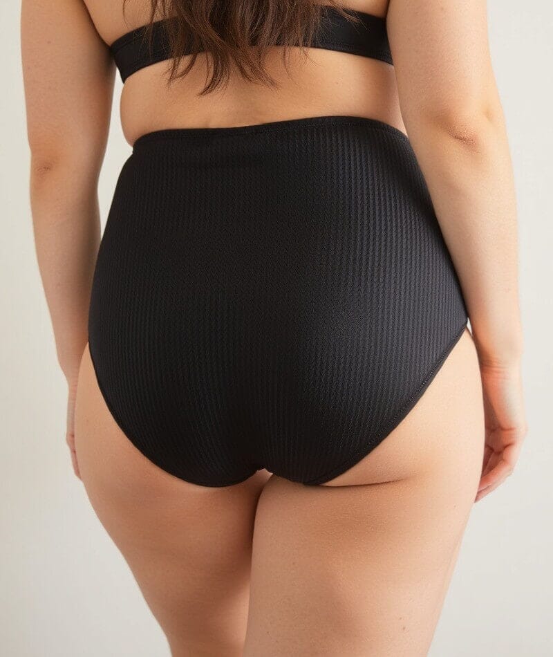 Ava & Audrey Jacqueline Smoothing Full Brief with Lace - Black Knickers 