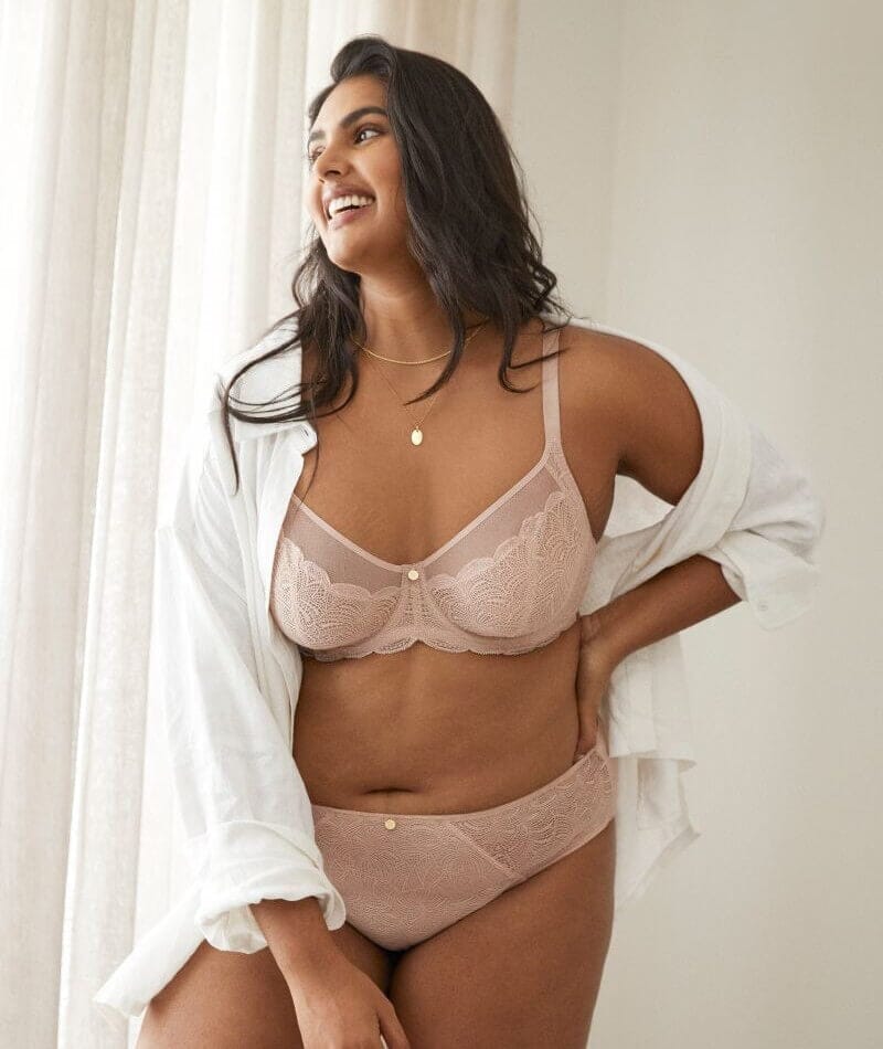 Berlei Lift & Shape Minimiser Bra - Nude Lace Bras