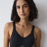 Triumph Triaction Cardio Flow Wire-free Sports Bra - Black