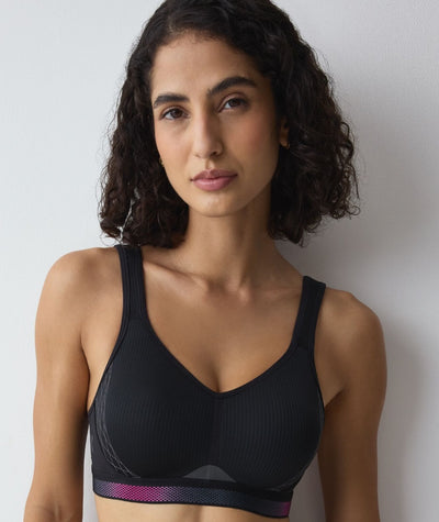 Triumph Triaction Cardio Flow Wire-free Sports Bra - Black