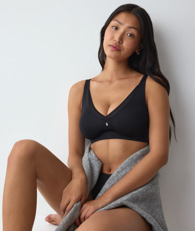 Triumph True Shape Sensation Minimiser Wire-free Bra - Black