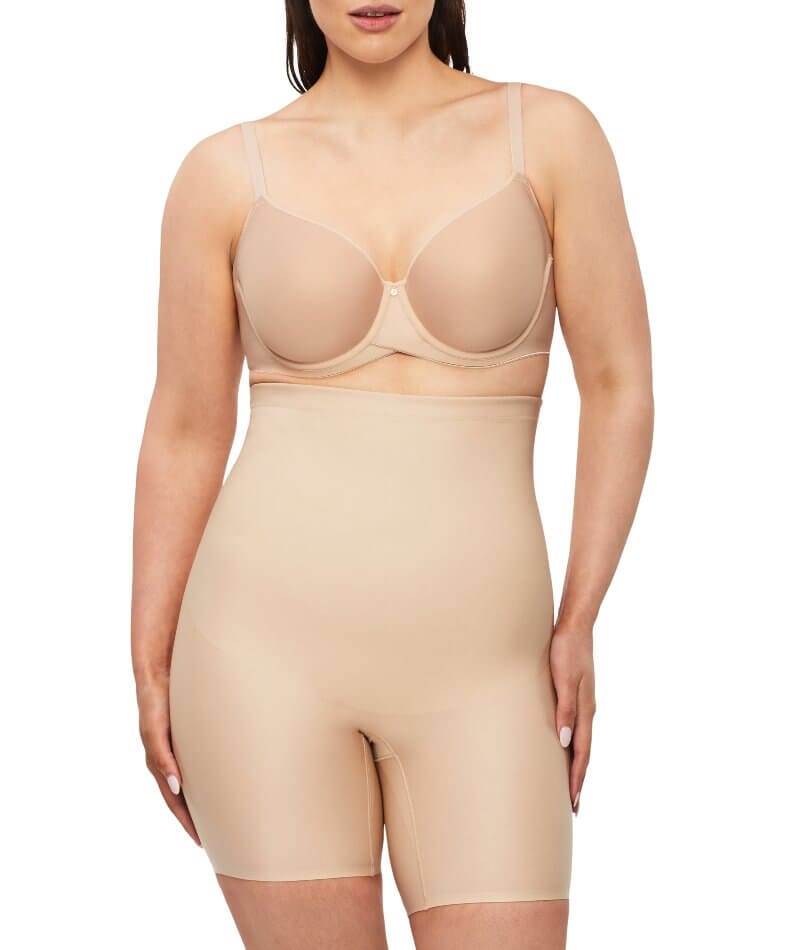 Definition - Low Back Define Luxe Sports Bra in Warm Taupe