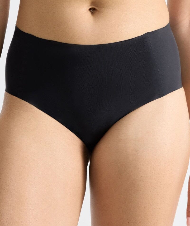Sloggi ZERO Feel 2.0 High Waist Brief - Black - Curvy Bras