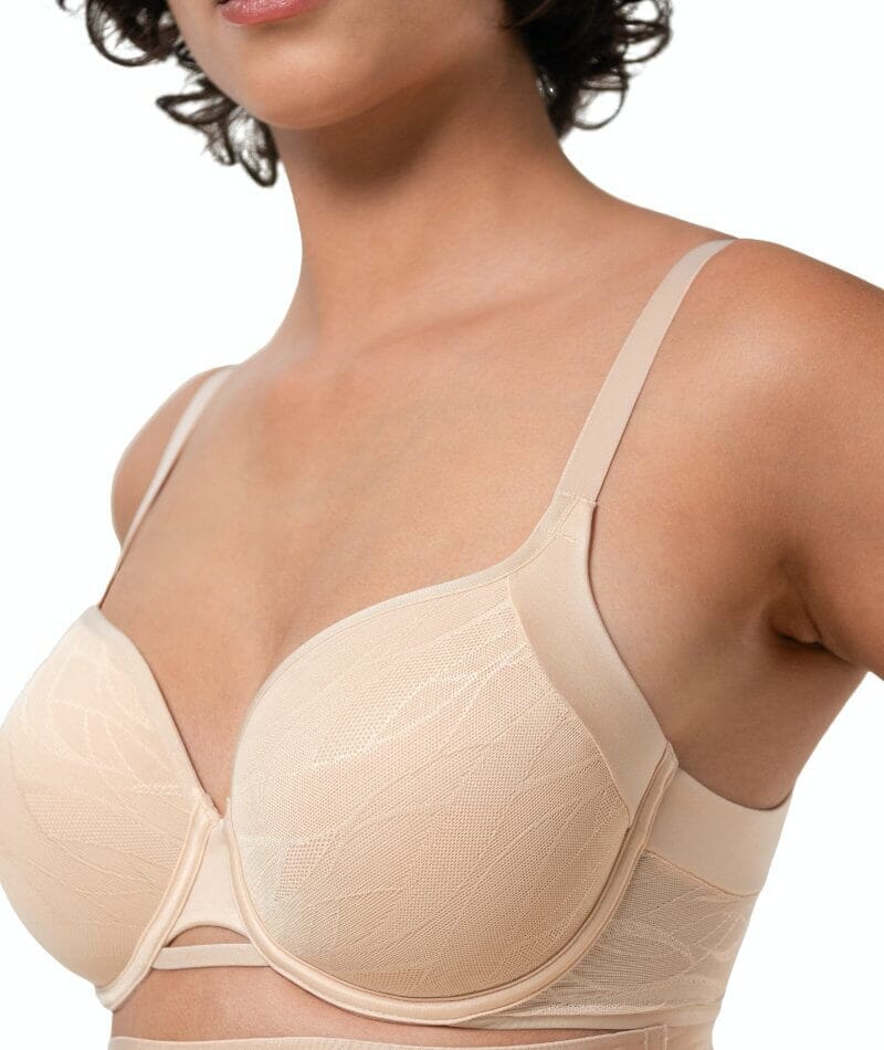 adviicd Padded Bras for Women One Smooth U Underwire Bra, Full-Coverage  Bra, Smoothing T-Shirt Bra, Max Support Underwire with Bounce Control Beige  38