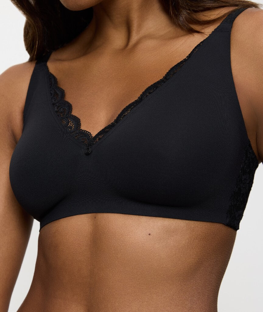 Triumph Amourette Wire-Free Minimizer Bra - Black