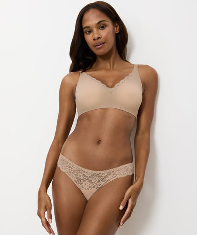 Triumph Amourette Wire-Free Minimizer Bra - Skin