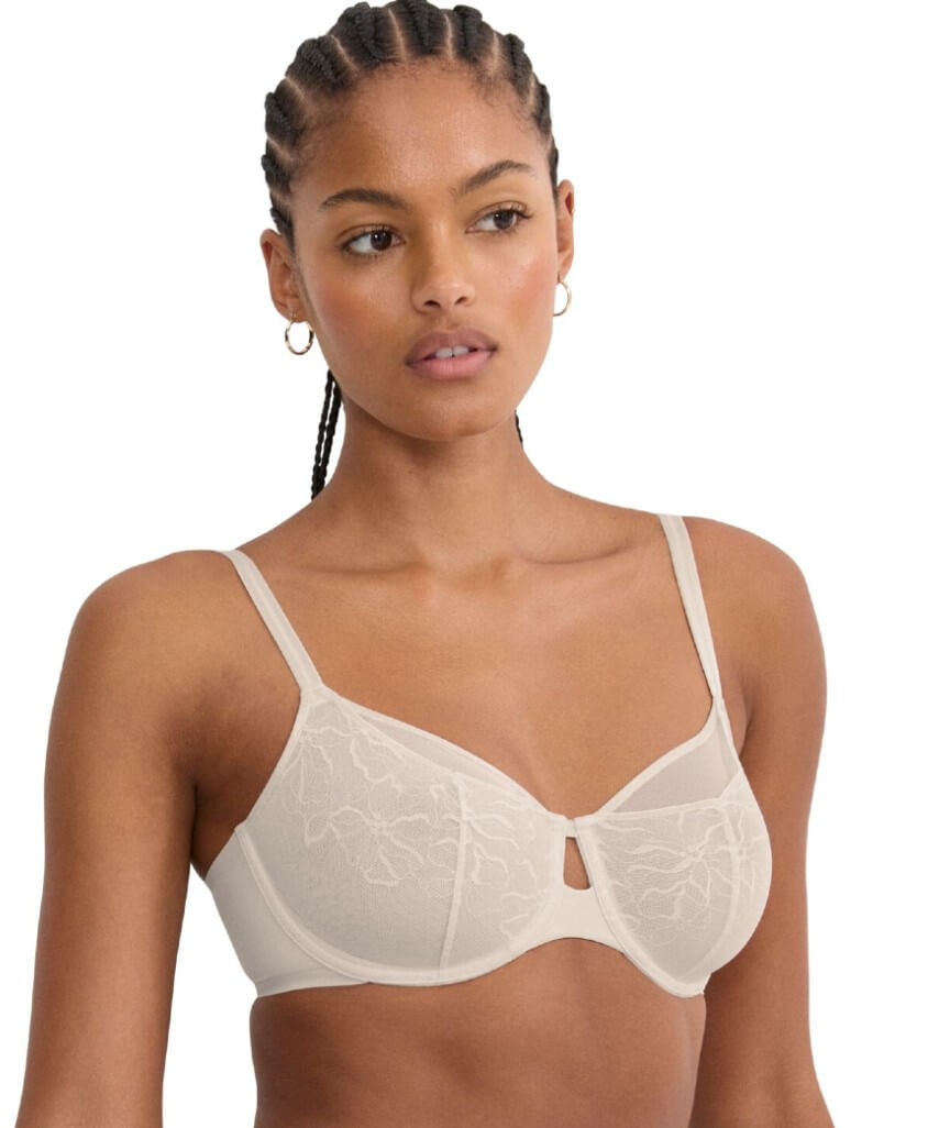 Triumph Comfort Contour Minimizer Bra - Nude Beige