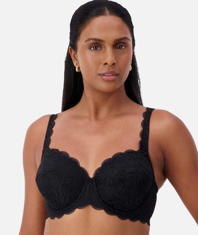 Triumph Essential Lace Balconette Bra - Black Bras