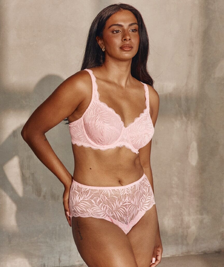 Triumph Essential Lace Balconette Bra - Sunrose Pink Bras