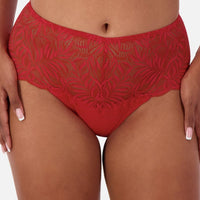 Triumph Essential Lace Maxi Brief - Mars Red
