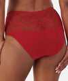 Triumph Essential Lace Maxi Brief - Mars Red