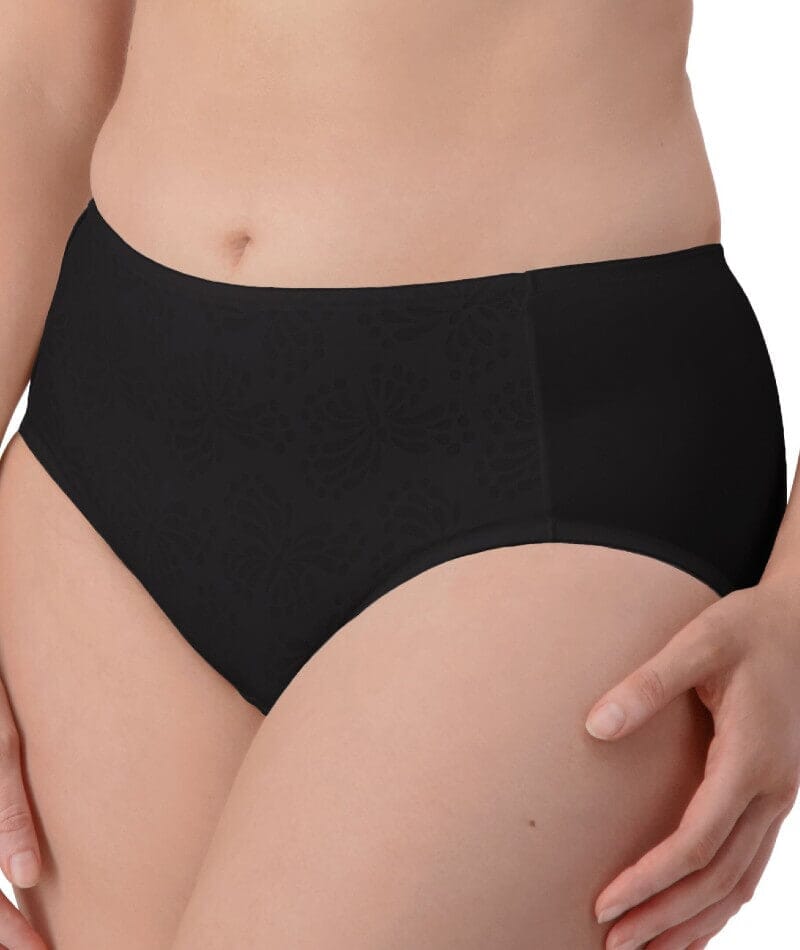 Triumph Lacy Minimiser Maxi Brief - Black Knickers