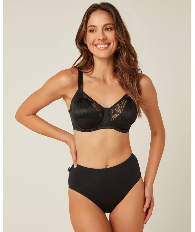 Triumph Lacy Minimizer Bra - Black Bras