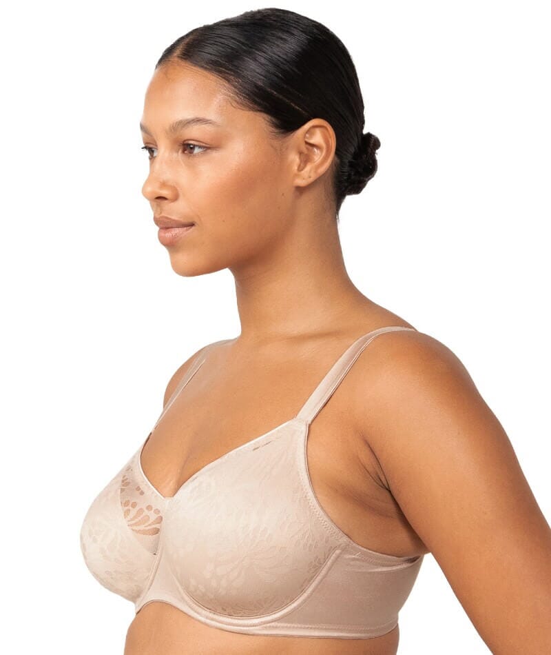 Triumph Lacy Wirefree Minimiser Bra Clearance –