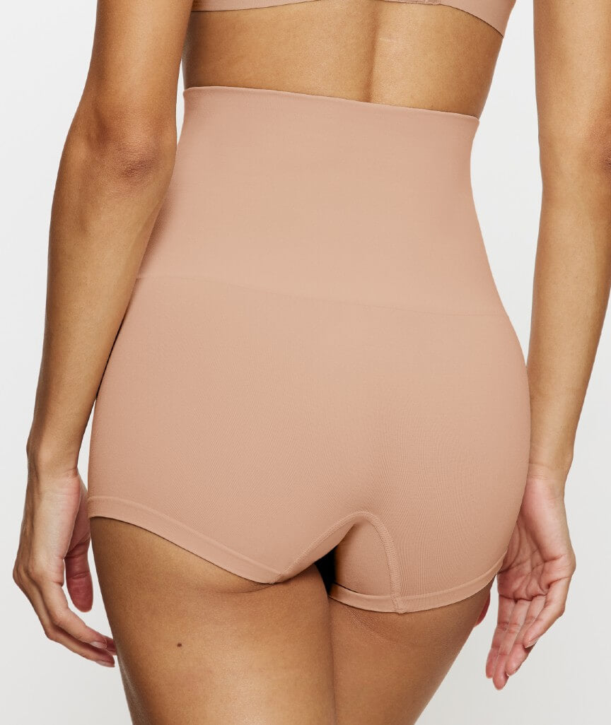 Triumph Soft Sculpt Short Brief - Neutral Beige