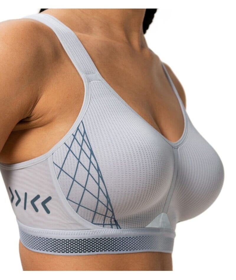 Triumph Triaction Cardio Flow Wire-free Sports Bra - Platinum Bras