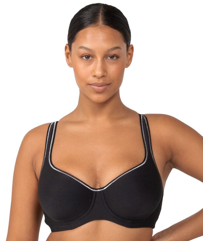 https://www.curvybras.com/cdn/shop/files/triumph-triaction-racerback-2-pack-black-white-9_800x.jpg?v=1688603667