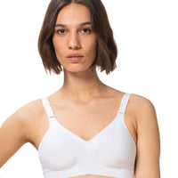 Triumph Triaction Wellness Wire-free Sports Bra - White