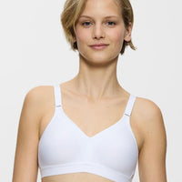 Triumph Triaction Wellness Wire-free Sports Bra - White