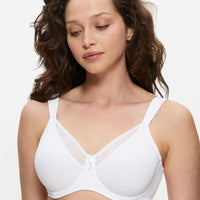 Triumph True Shape Sensation Minimiser Underwire Bra - White