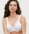 Triumph True Shape Sensation Minimiser Underwire Bra - White Bras