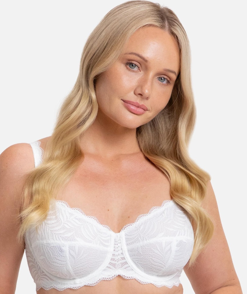 Triumph Essential Lace Balconette Bra - White
