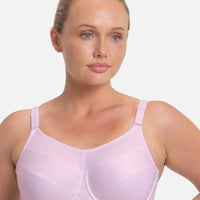 Triumph Triaction Ultra Underwired Sports Bra - Spring Mist