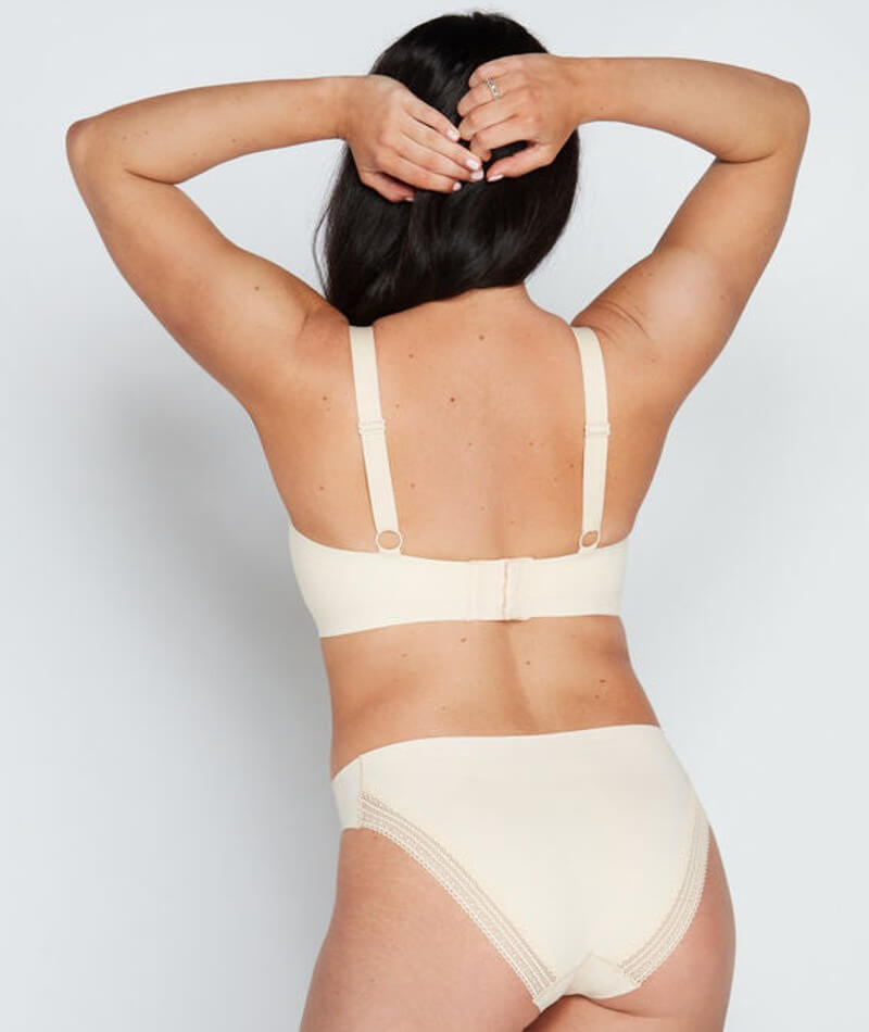 Bendon Comfit Collection High Cut Brief - Novelle Peach Knickers