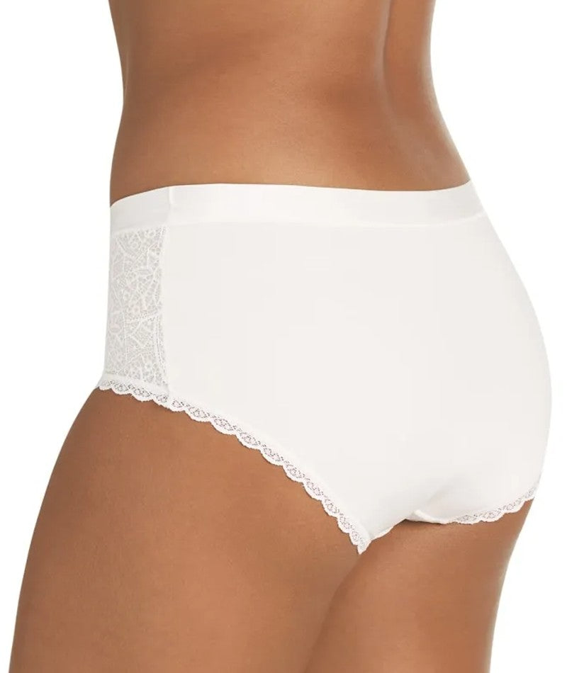 Berlei Barely There Lace Full Brief