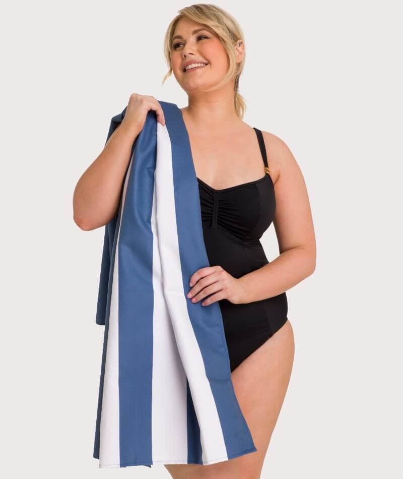 Where to Find Plus Size Bath Towels for Curvy Babes