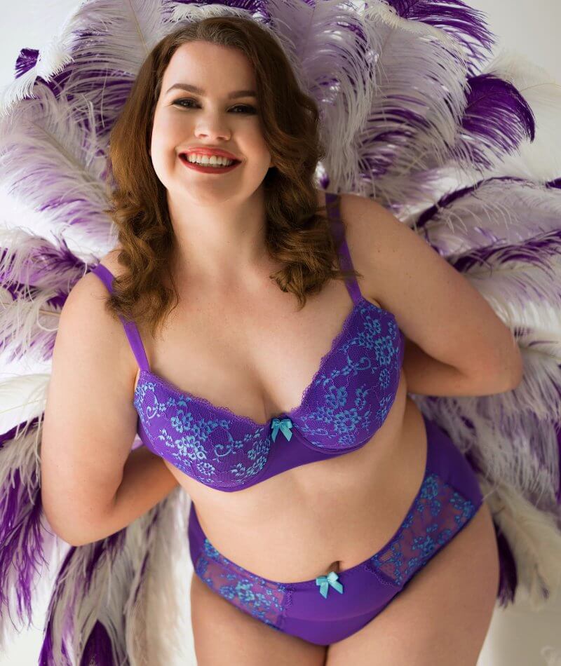 https://www.curvybras.com/cdn/shop/products/lady-emprezz-frenchie-padded-shaping-bra-purple-aqua-06_800x.jpg?v=1656718829