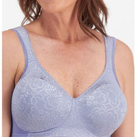 Playtex 4745 Ultimate 18 Hour Lift and Support Wirefree Bra 40 C White for  sale online
