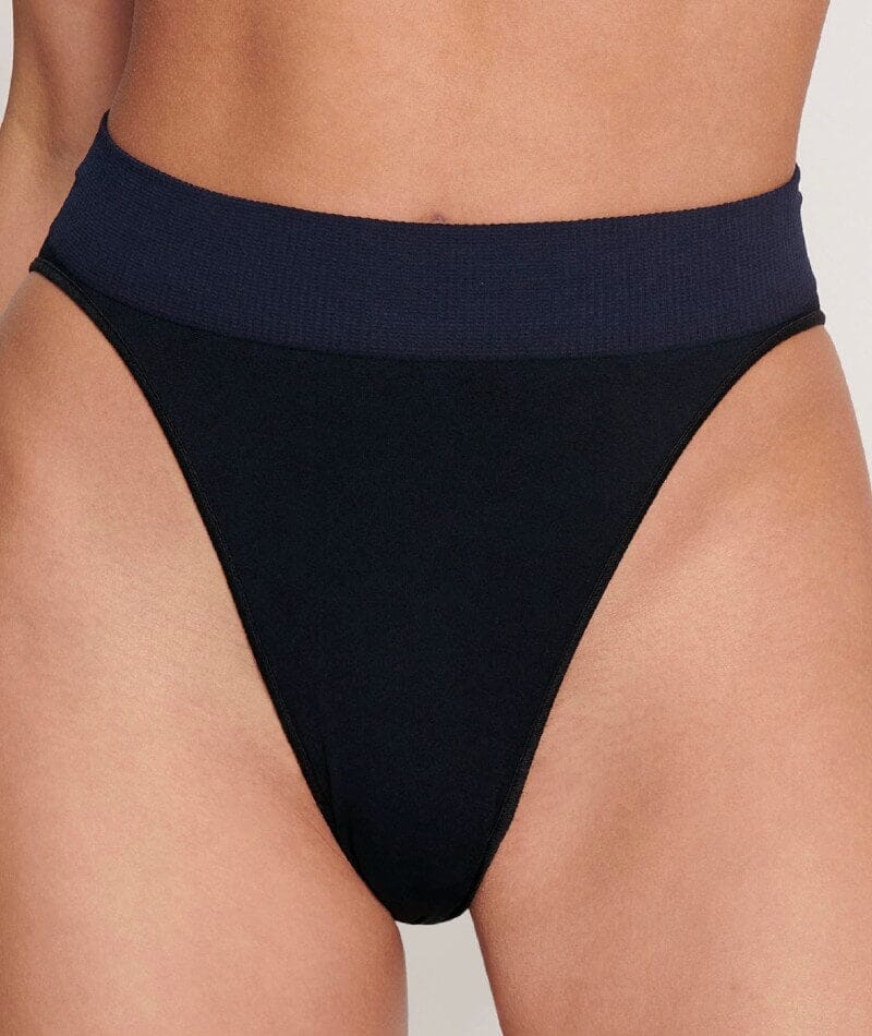 Sloggi Ever Infused Aloe High Leg Brief - Black Knickers