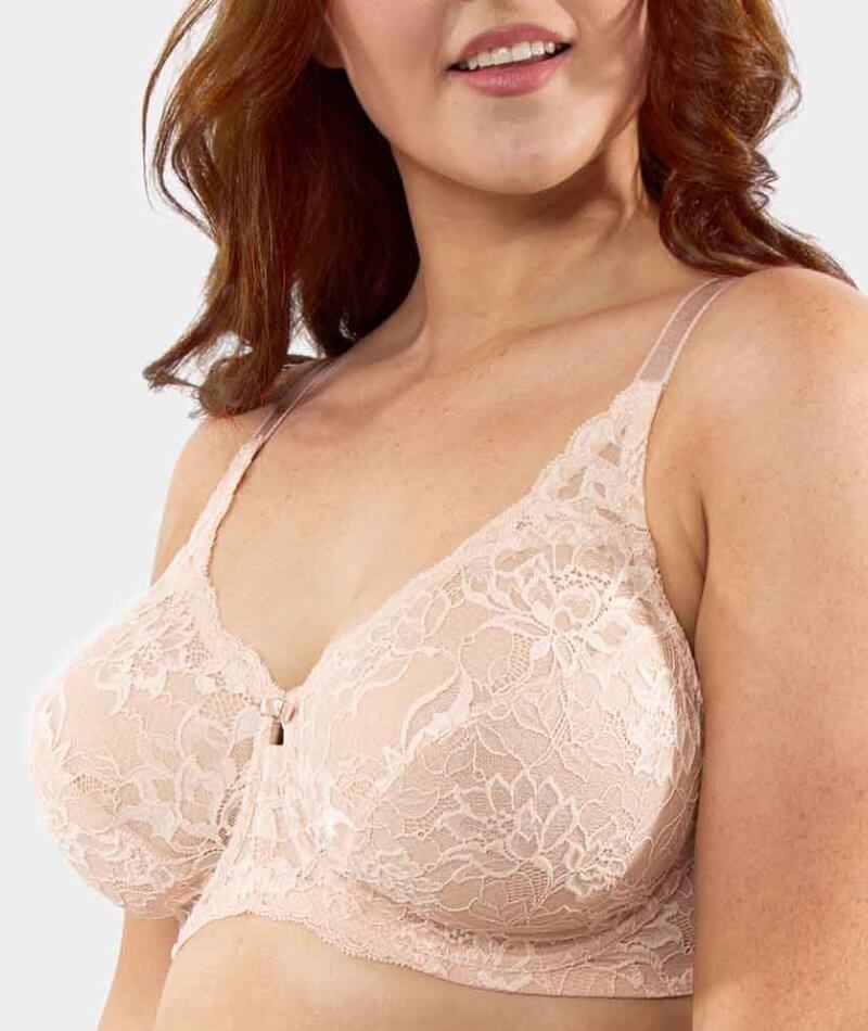Aayomet Bras for Large Breasts Shaped Back Gathering Small Chest Without  Steel Ring Lace Adjustment Type Collar Bra (Beige, S)