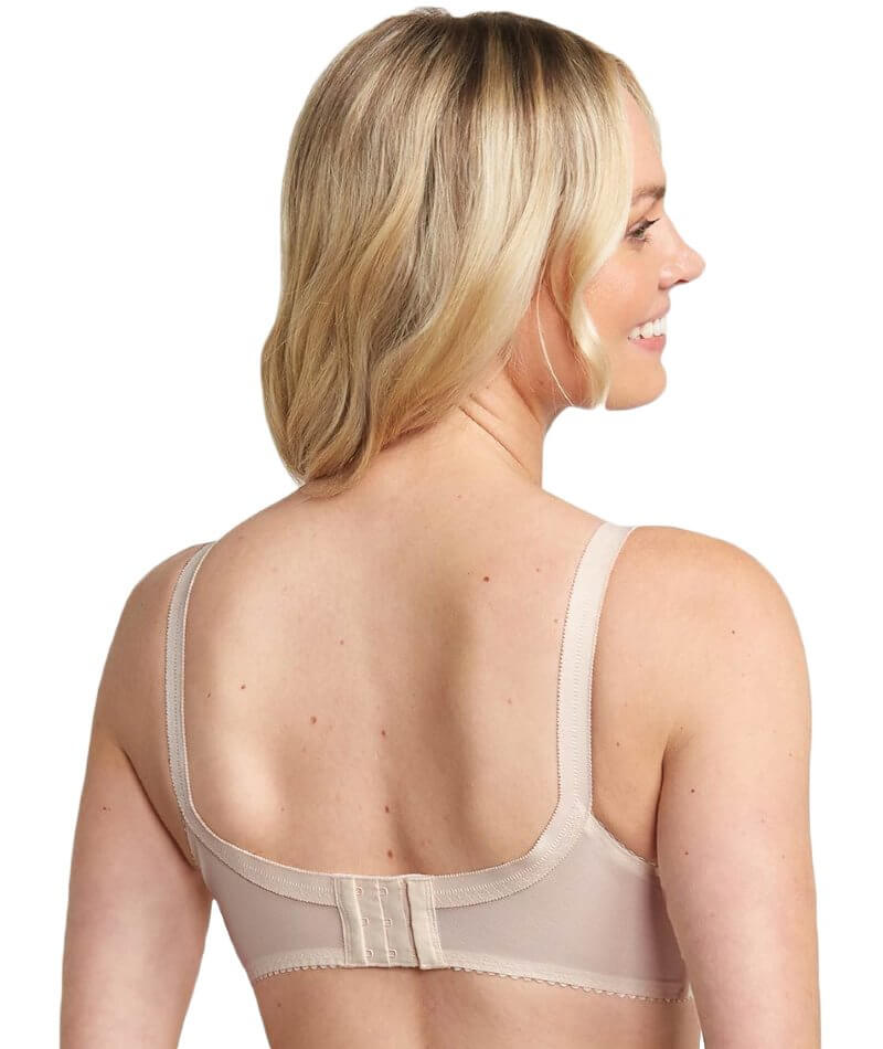 Triumph: Poesie Firm Support Wire Free Bra N Fresh Powder – DeBra's