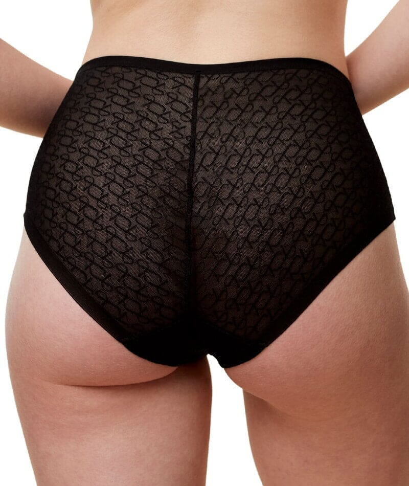 Triumph Signature Sheer Maxi Brief - Black Knickers