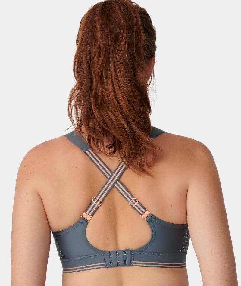 Triumph Triaction Extreme Lite Wire-free Sports Bra - Grey - Curvy