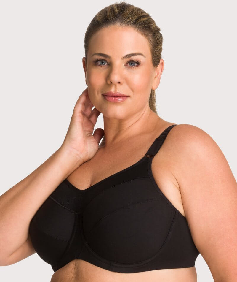 Triumph Triaction Ultra Underwired Sports Bra - Black - Curvy Bras