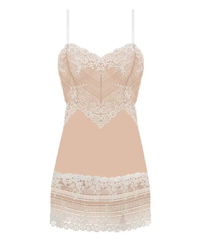 Wacoal Embrace Lace Chemise - Naturally Nude / Ivory - Curvy Bras