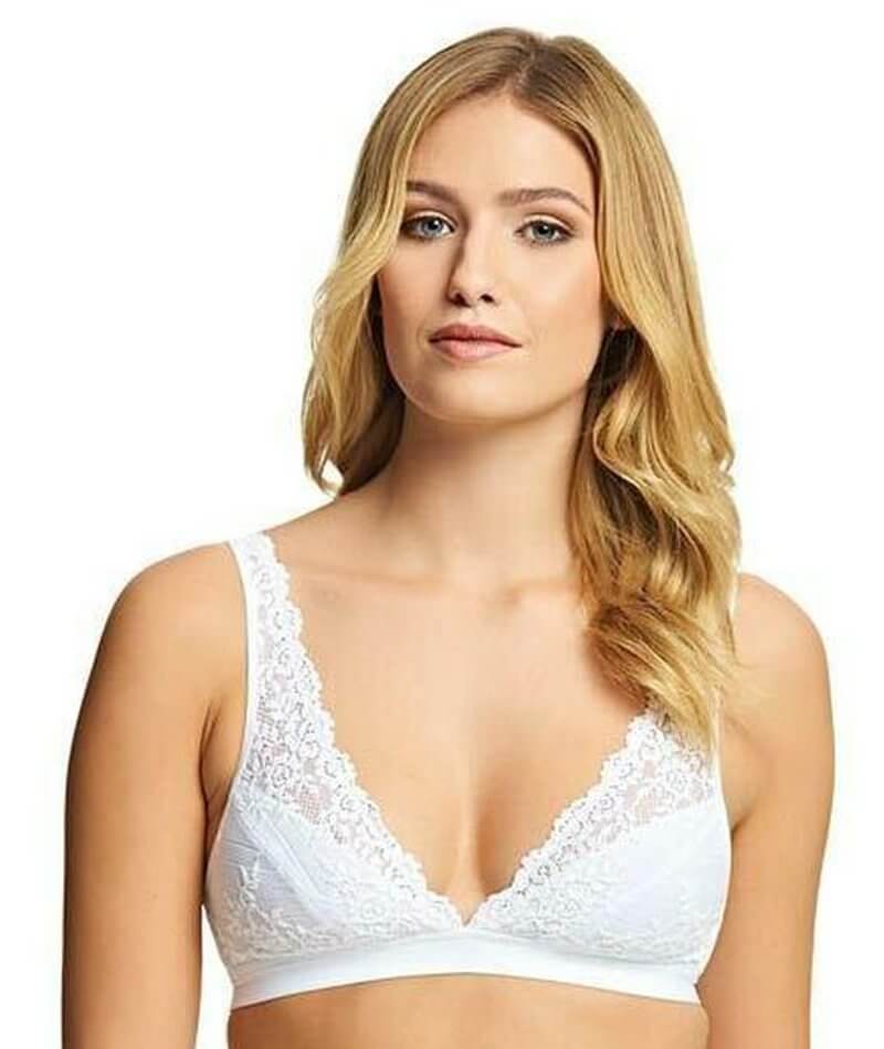 https://www.curvybras.com/cdn/shop/products/wacoal-embrace-lace-soft-cup-bra-delicious-white-1.jpg?v=1659277906