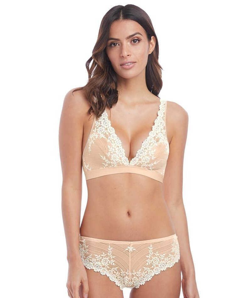 Wacoal Embrace Lace Soft Cup Wire-free Bra - Naturally Nude / Ivory - Curvy  Bras